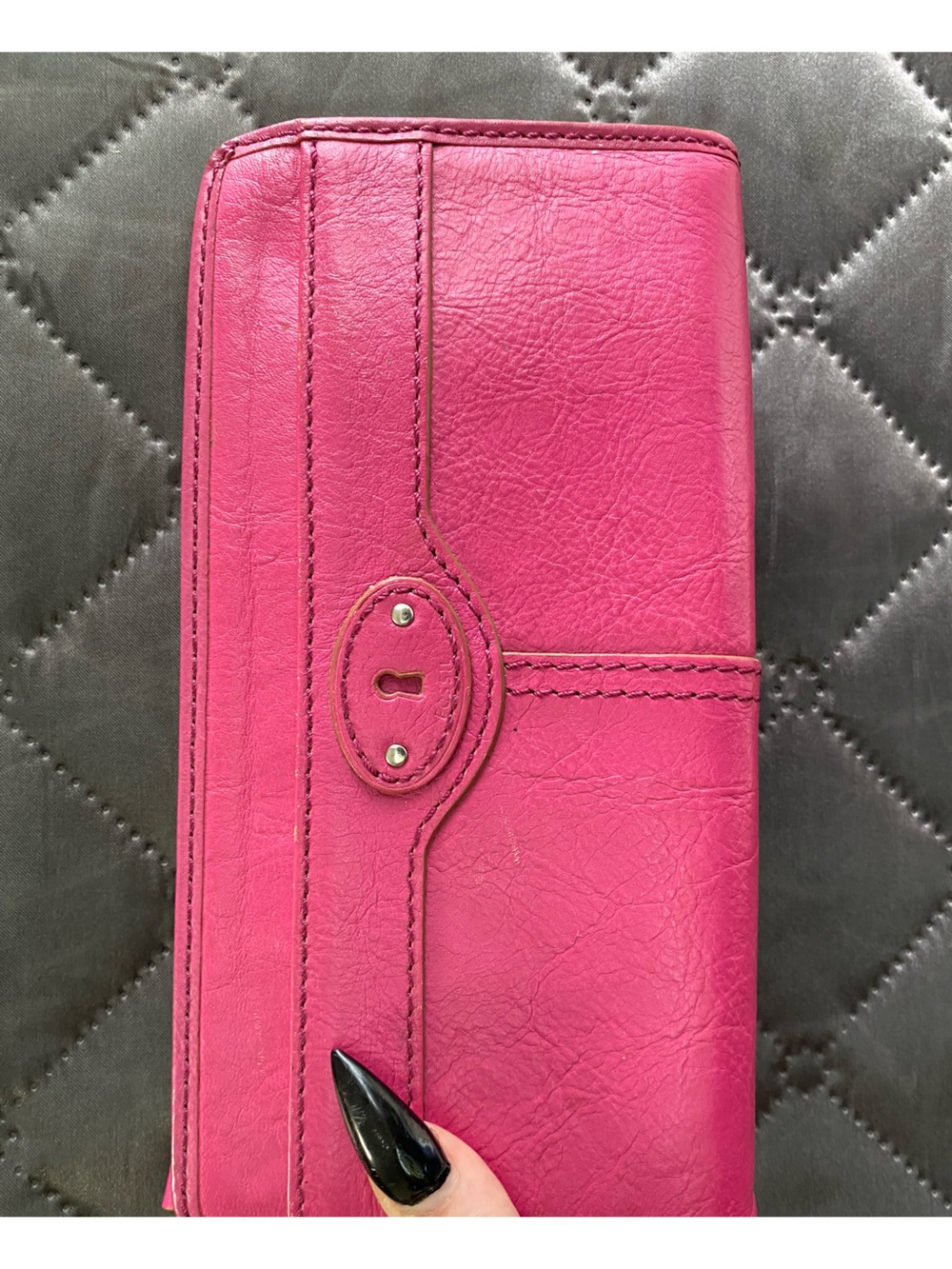 Fossil Maddox Vintage Fuchsia Pink Leather Zip Around Clutch Wallet